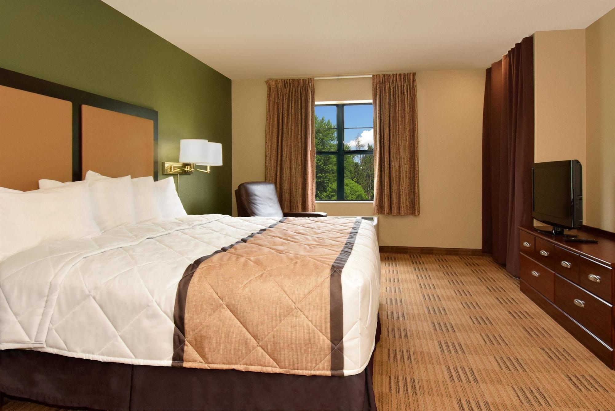 Extended Stay America Select Suites - Detroit - Sterling Heights Exterior photo