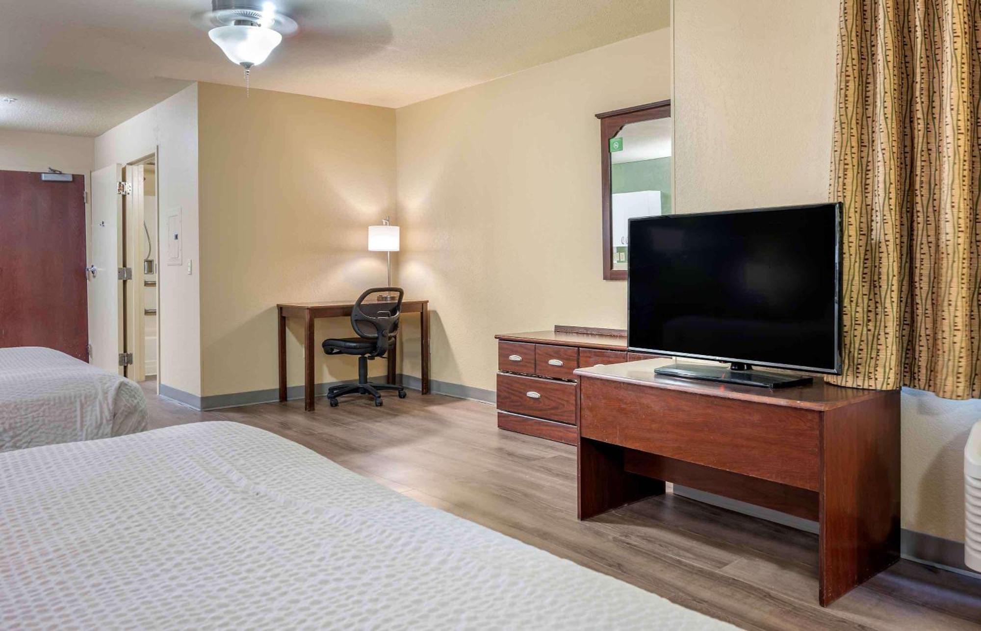 Extended Stay America Select Suites - Detroit - Sterling Heights Exterior photo