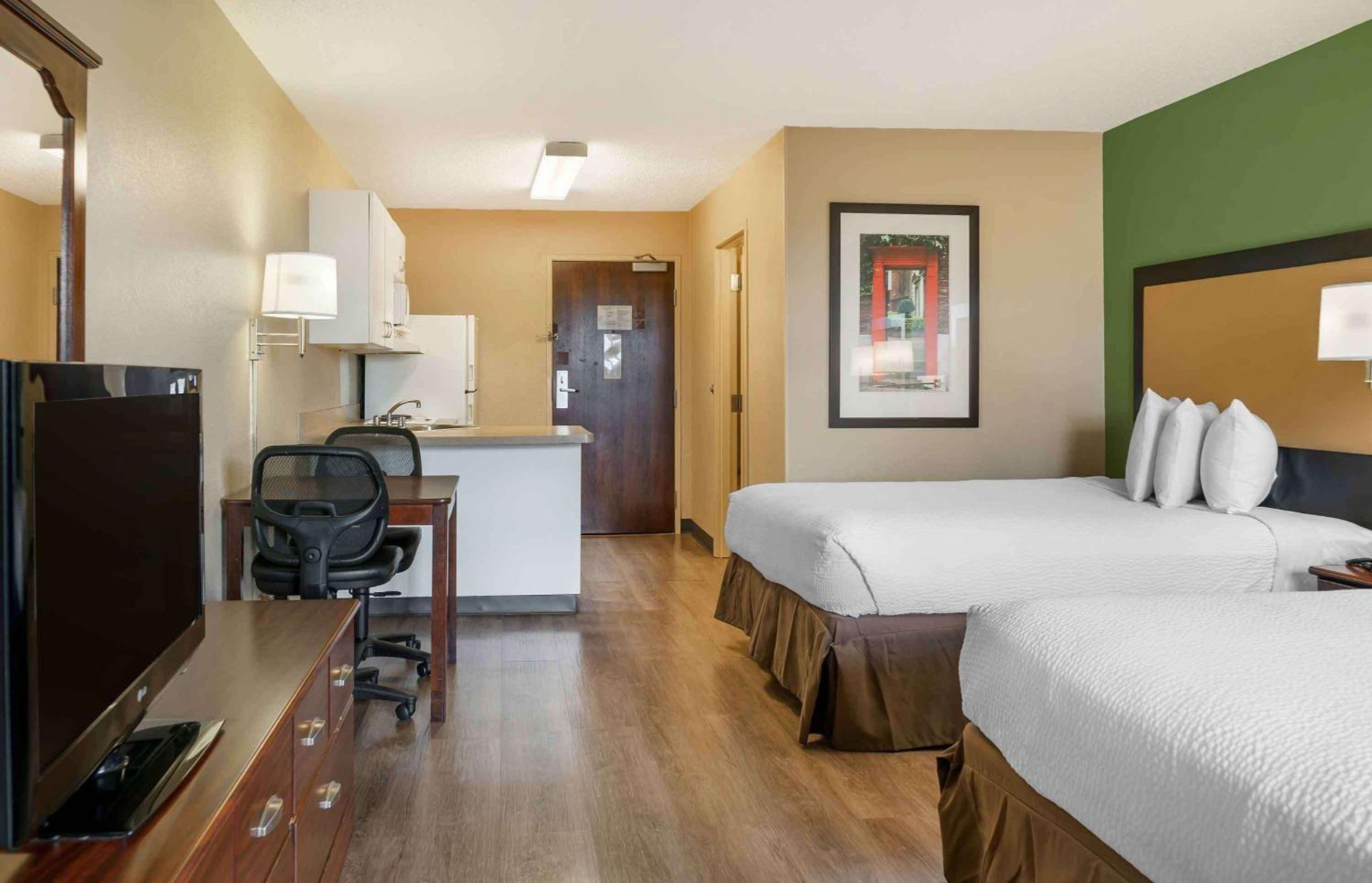 Extended Stay America Select Suites - Detroit - Sterling Heights Exterior photo