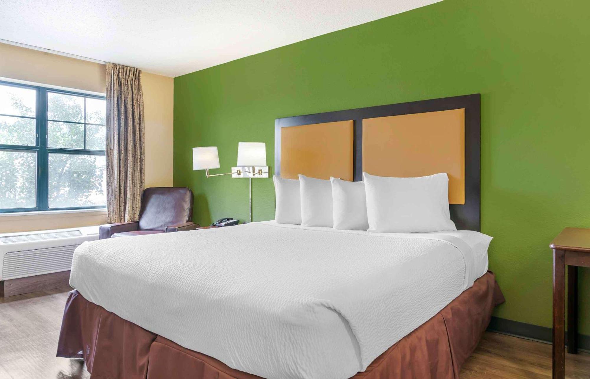 Extended Stay America Select Suites - Detroit - Sterling Heights Exterior photo